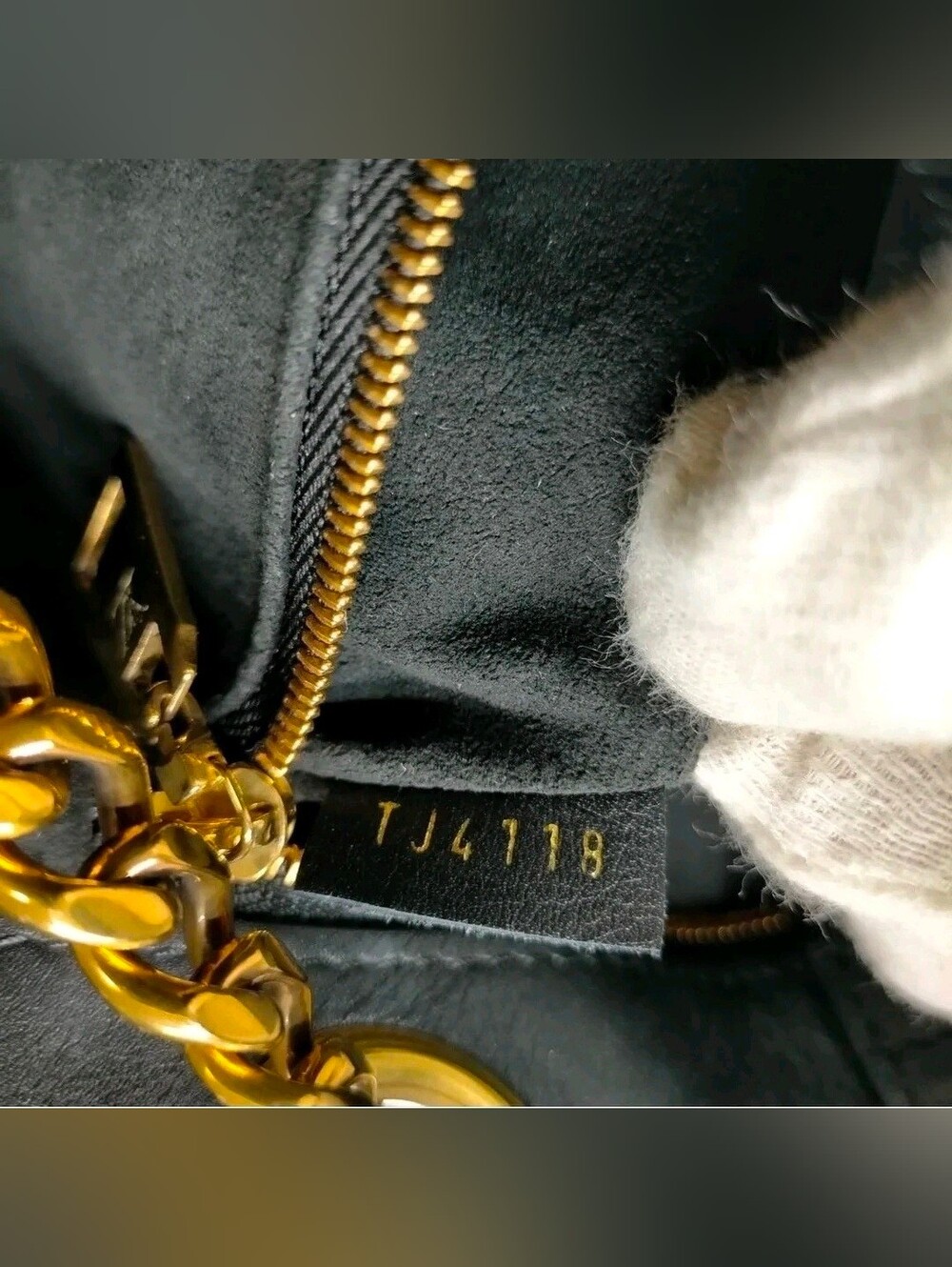 Louis Vuitton New wave leather bag - Picture 8 of 9